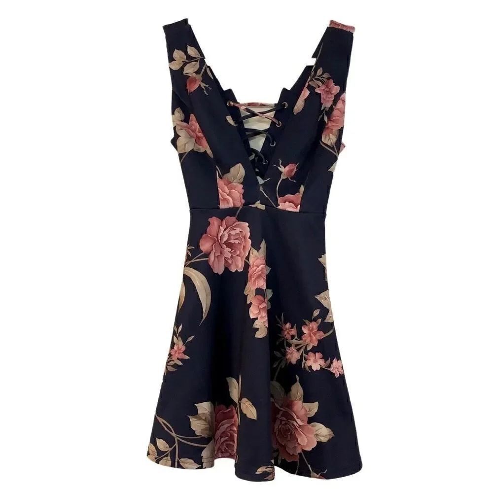 Charlotte Russe Plunging V-neck Floral Tank Dress, Lace-up Back, Cutout Size XS